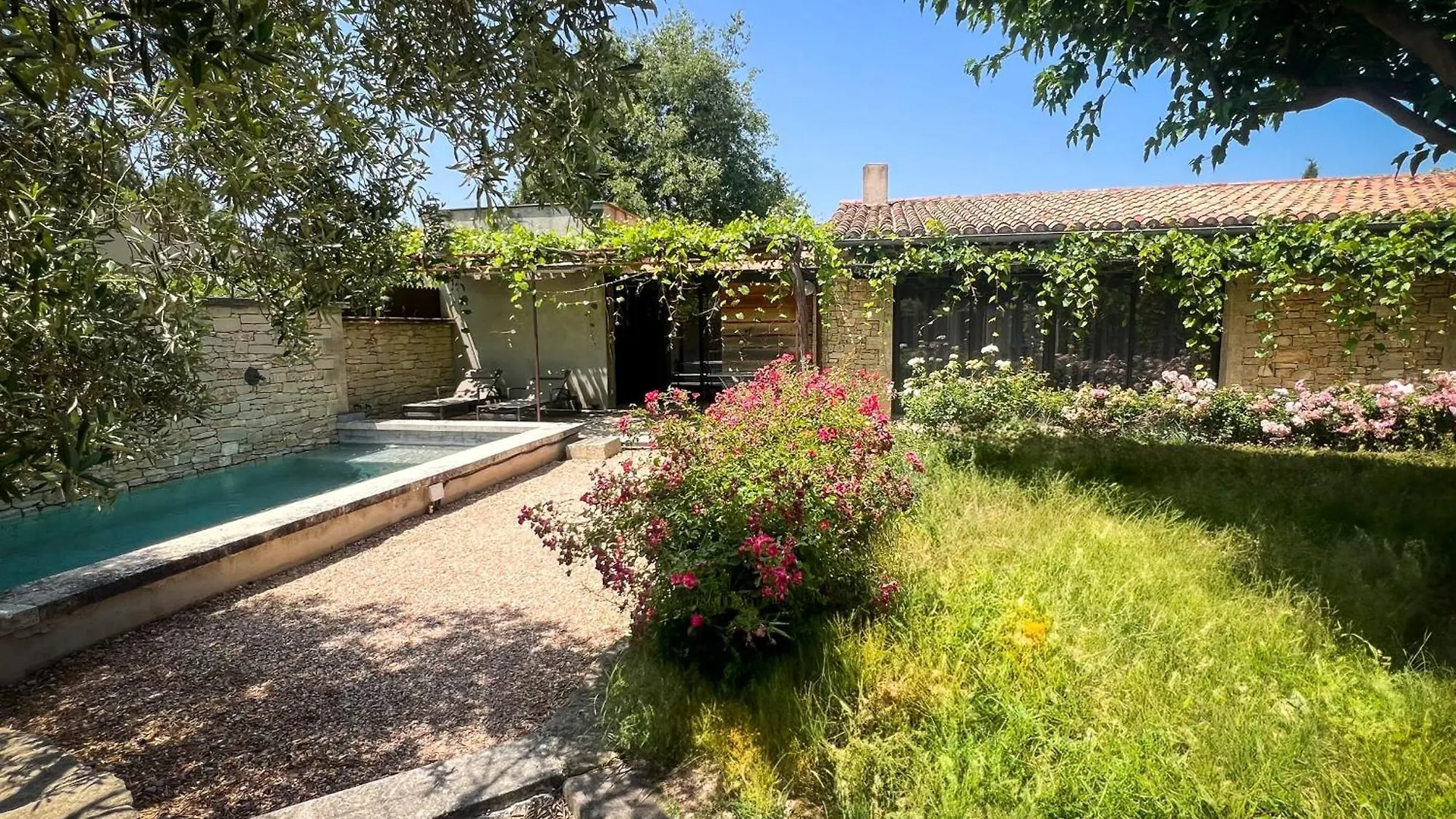 Gite Tout Confort - Jardin Et Piscine Chauffee Lagnes